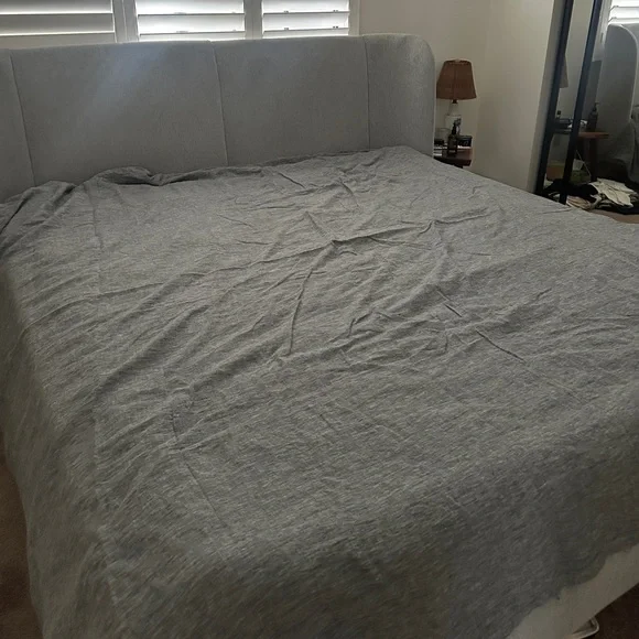 West Elm Linen King Duvet - Picture 2 of 2